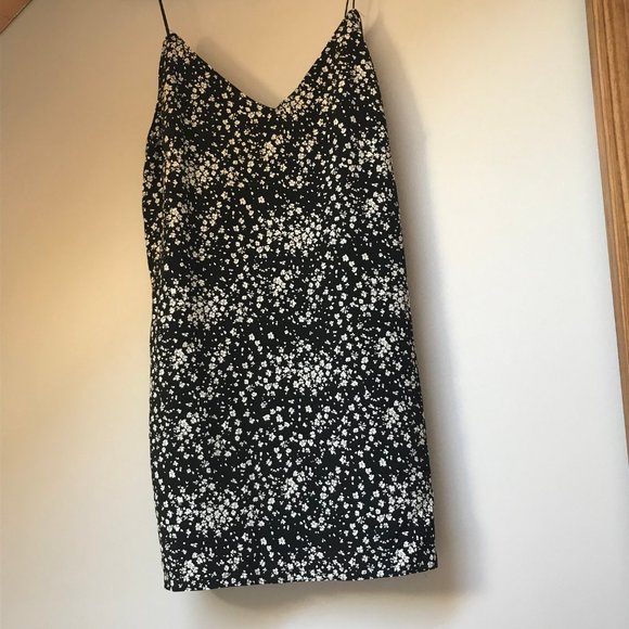 Urban Outfitters Dress - Picture 2 of 4